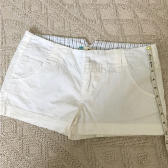Roxy white shorts - Picture 1 of 4